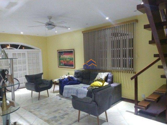 Imagem Casa com 4 Quartos à Venda, 300 m² em Vila  Da Petrobrás - Angra Dos Reis