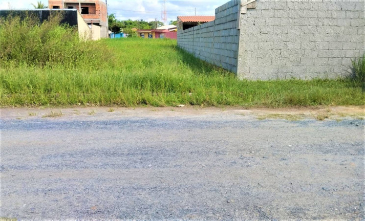 Terreno à Venda, 250 m² em Jardim Primavera - Iguape