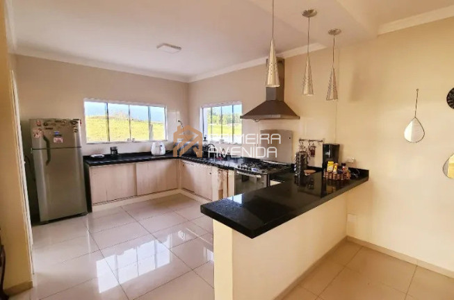 Casa com 3 Quartos à Venda, 280 m² em Condomínio Residencial Mantiqueira - São José Dos Campos