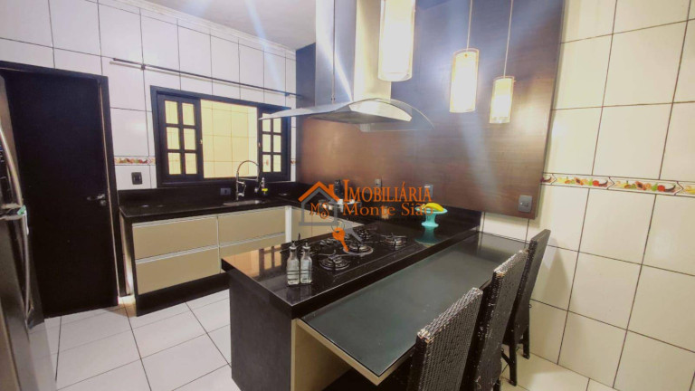 Imagem Sobrado com 4 Quartos à Venda, 240 m² em Jardim Oliveira Ii - Guarulhos Imagem Sobrado com 4 Quartos à Venda, 240 m² em Jardim Oliveira Ii - Guarulhos