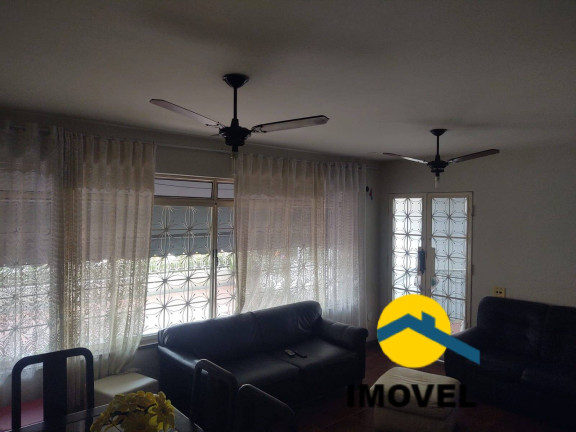 Imagem Casa com 4 Quartos à Venda, 260 m² em Venda Da Cruz - São Gonçalo Imagem Casa com 4 Quartos à Venda, 260 m² em Venda Da Cruz - São Gonçalo