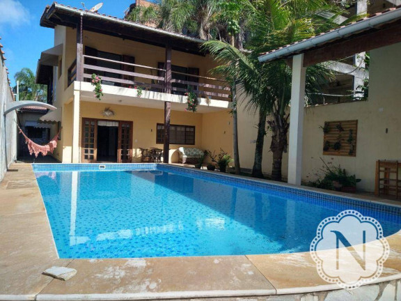 Sobrado com 4 Quartos à Venda, 302 m² em Campos Elíseos - Itanhaém
