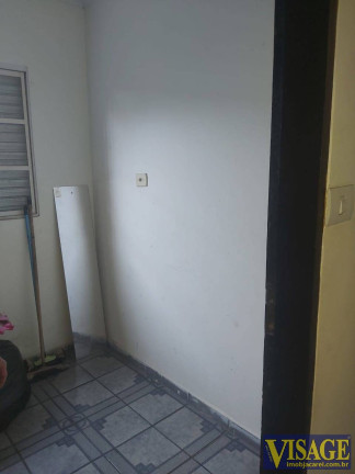 Imagem Casa com 2 Quartos à Venda, em Pq. Itamaraty - Jacareí Imagem Casa com 2 Quartos à Venda, em Pq. Itamaraty - Jacareí