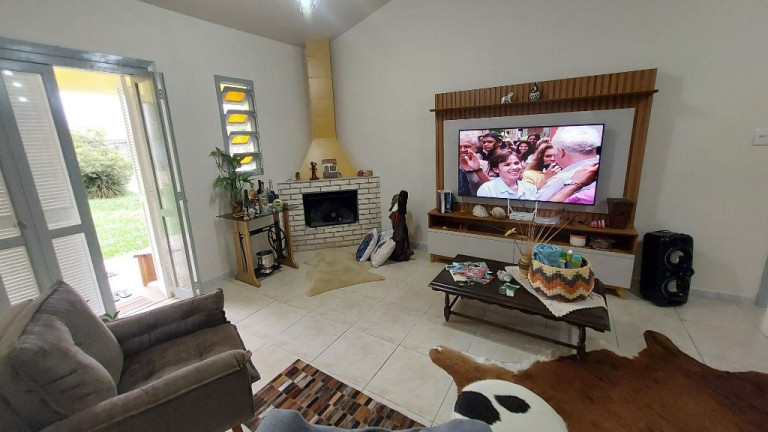 Imagem Casa com 2 Quartos à Venda, 450 m² em Centro - Balneário Pinhal Imagem Casa com 2 Quartos à Venda, 450 m² em Centro - Balneário Pinhal