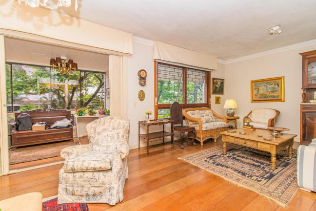 Imagem Apartamento com 3 Quartos à Venda, 202 m² em Petrópolis - Porto Alegre