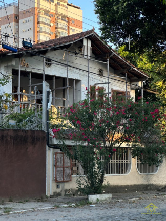 Casa com 4 Quartos à Venda, 250 m² em Itapuã - Vila Velha