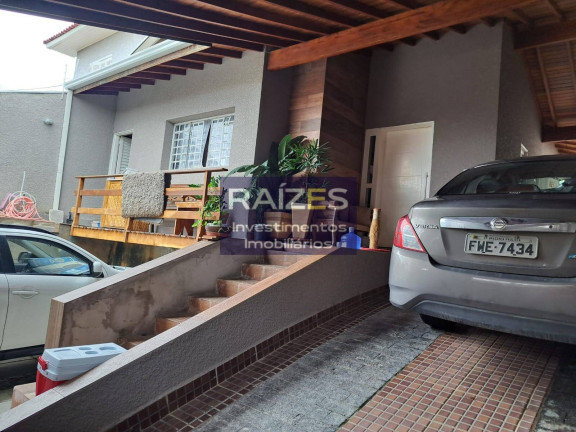Casa com 3 Quartos à Venda,  em Jardim Europa - Bragança Paulista
