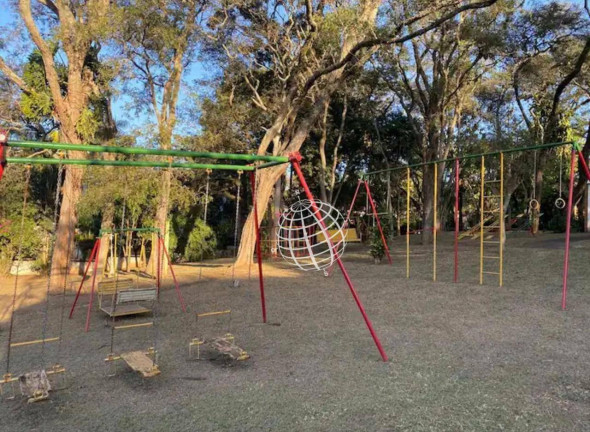 Imagem Chácara com 4 Quartos à Venda, 931 m² em Parque Res Atibaia - Atibaia Imagem Chácara com 4 Quartos à Venda, 931 m² em Parque Res Atibaia - Atibaia