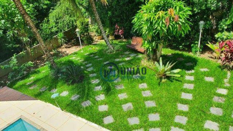 Imagem Casa com 5 Quartos à Venda, 277 m² em Pendotiba - Niterói