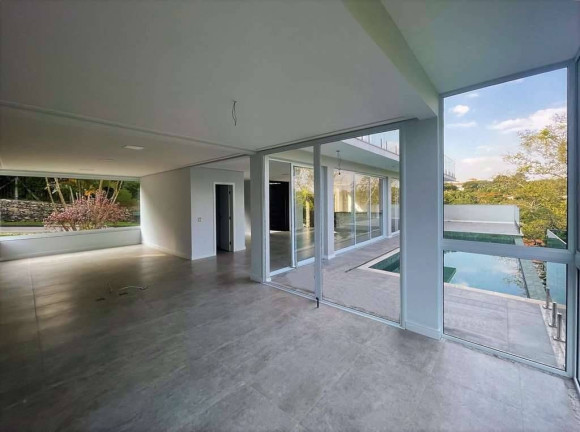 Imagem Casa com 4 Quartos à Venda, 435 m² em Chácara Dos Lagos - Carapicuíba