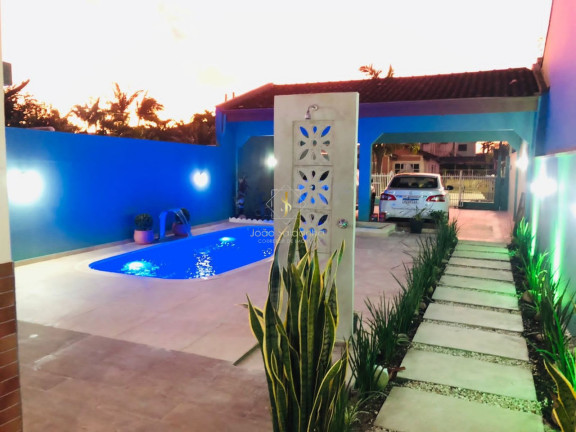Imagem Sobrado com 4 Quartos para Temporada,  em Brejatuba - Guaratuba