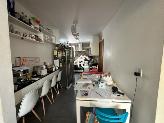 Imagem Apartamento com 2 Quartos à Venda, em Ingá - Niterói Imagem Apartamento com 2 Quartos à Venda, em Ingá - Niterói