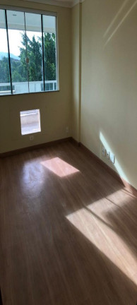 Imagem Imóvel com 3 Quartos à Venda, 98 m² em Vila Valqueire - Rio De Janeiro