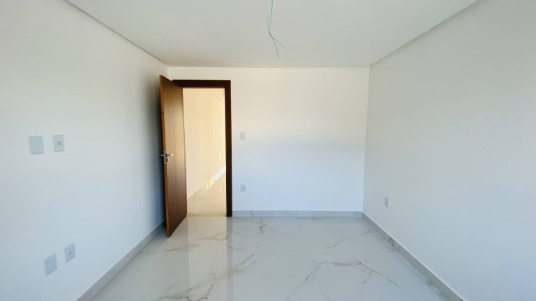 Imagem Apartamento com 3 Quartos à Venda, 173 m² em Sim - Feira De Santana