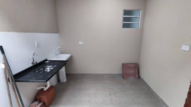 Imagem Casa com 2 Quartos à Venda, 150 m² em Guilhermina - Praia Grande Imagem Casa com 2 Quartos à Venda, 150 m² em Guilhermina - Praia Grande