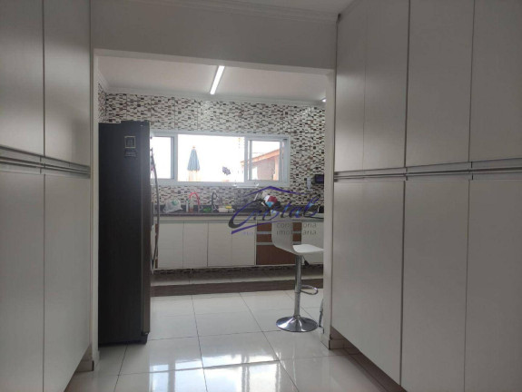 Imagem Casa com 4 Quartos à Venda, 400 m² em Parque Dos Príncipes - São Paulo Imagem Casa com 4 Quartos à Venda, 400 m² em Parque Dos Príncipes - São Paulo