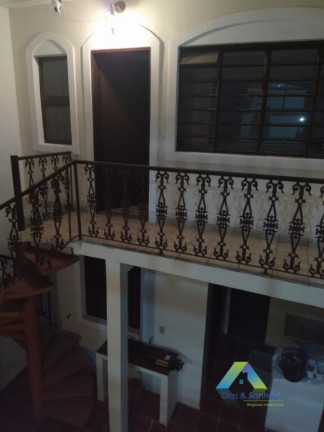 Sobrado com 5 Quartos à Venda, 240 m² em Vila Moraes - São Paulo