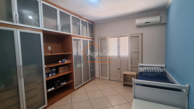 Imagem Casa com 2 Quartos à Venda, 180 m² em Parque Jardim Murayama - Mogi Mirim Imagem Casa com 2 Quartos à Venda, 180 m² em Parque Jardim Murayama - Mogi Mirim
