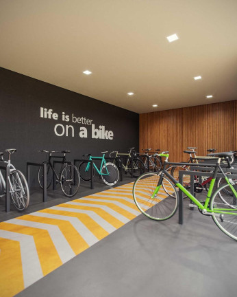 Imagem Kitnet com 1 Quarto à Venda, 16 m² em Centro - Curitiba Imagem Kitnet com 1 Quarto à Venda, 16 m² em Centro - Curitiba