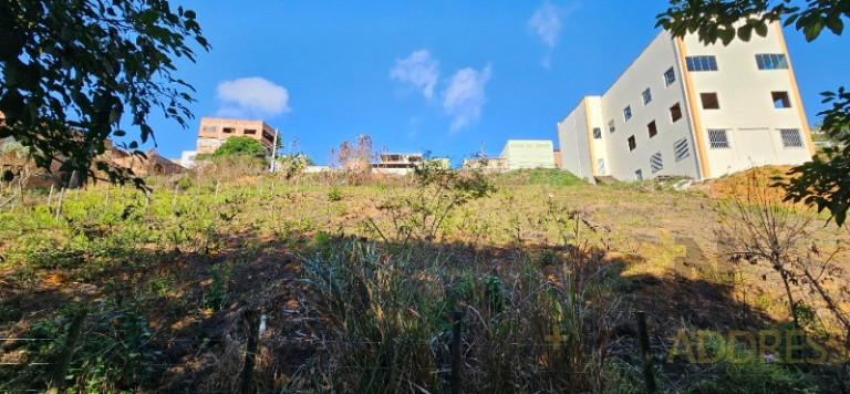 Terreno à Venda, 605 m² em São Conrado - Cariacica