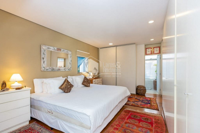 Imagem Casa com 4 Quartos à Venda, 350 m² em Granja Julieta - São Paulo Imagem Casa com 4 Quartos à Venda, 350 m² em Granja Julieta - São Paulo