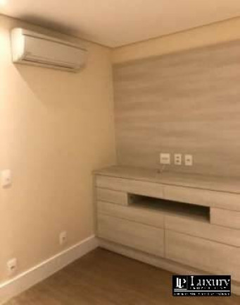 Imagem Apartamento com 4 Quartos à Venda, 170 m² em Moema - São Paulo Imagem Apartamento com 4 Quartos à Venda, 170 m² em Moema - São Paulo