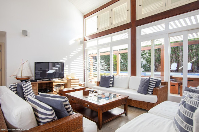 Imagem Casa com 4 Quartos para Alugar ou Temporada, 350 m² em Manguinhos - Armação Dos Búzios