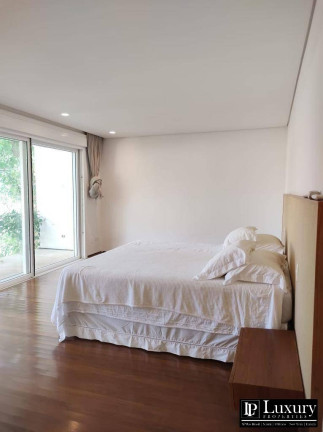 Imagem Casa de Condomínio com 6 Quartos à Venda,  em Baleia - São Sebastião