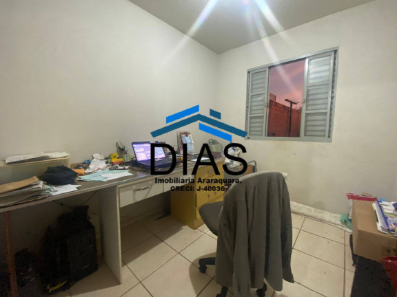 Imagem Casa com 2 Quartos à Venda, 43 m² em Jardim Roberto Selmi Dei - Araraquara Imagem Casa com 2 Quartos à Venda, 43 m² em Jardim Roberto Selmi Dei - Araraquara