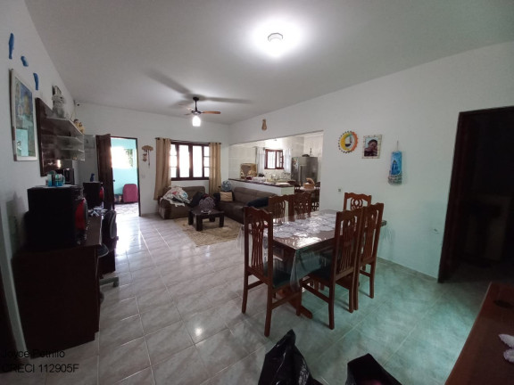 Imagem Casa com 3 Quartos para Alugar, 150 m² em Três Marias - Peruíbe