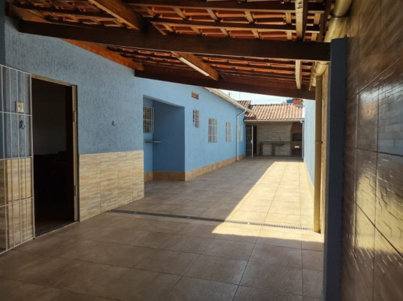 Imagem Casa com 3 Quartos à Venda, em Solemar - Praia Grande Imagem Casa com 3 Quartos à Venda, em Solemar - Praia Grande