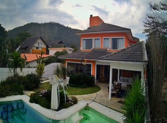 Imagem Casa com 7 Quartos para Alugar, 740 m² em Itacoatiara - Rio De Janeiro