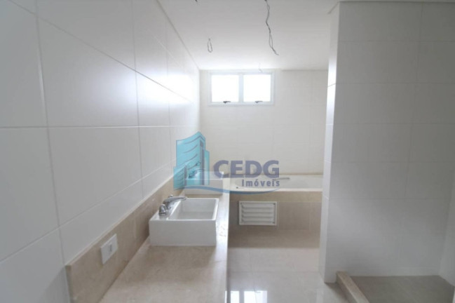 Imagem Apartamento com 3 Quartos à Venda, 176 m² em Cabral - Curitiba