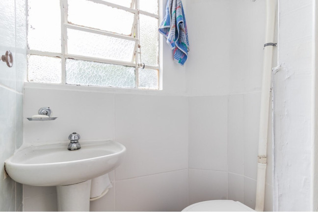 Imagem Apartamento com 2 Quartos à Venda, 85 m² em Petrópolis - Porto Alegre