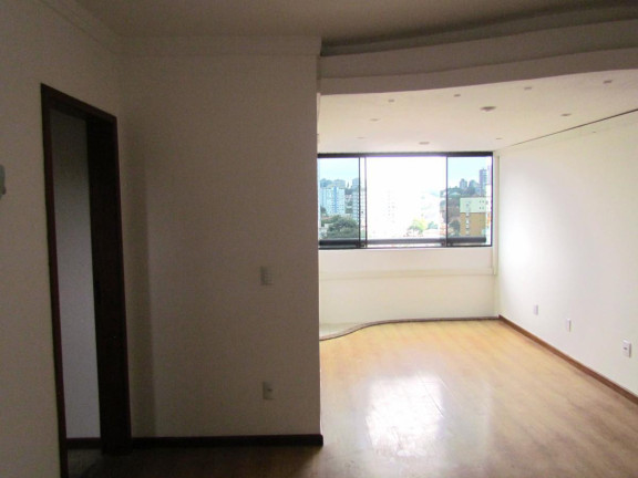 Imagem Apartamento com 3 Quartos à Venda, 81 m² em Passo Da Areia - Porto Alegre Imagem Apartamento com 3 Quartos à Venda, 81 m² em Passo Da Areia - Porto Alegre