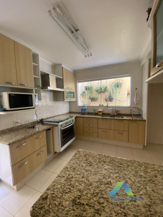 Imagem Casa de Condomínio com 4 Quartos à Venda, 210 m² em Vila Das Mercês - São Paulo Imagem Casa de Condomínio com 4 Quartos à Venda, 210 m² em Vila Das Mercês - São Paulo