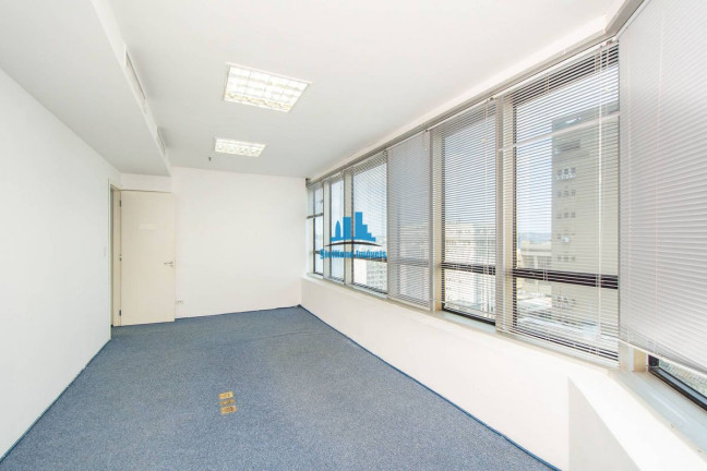 Imagem Ponto Comercial para Alugar, 191 m² em Centro - Rio De Janeiro Imagem Ponto Comercial para Alugar, 191 m² em Centro - Rio De Janeiro