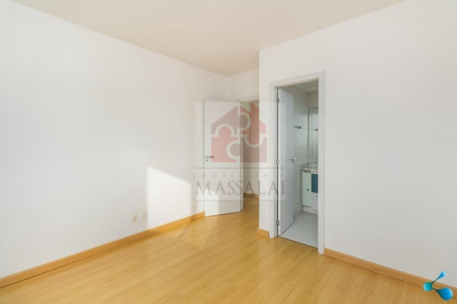 Imagem Cobertura com 3 Quartos à Venda, 143 m² em Menino Deus - Porto Alegre Imagem Cobertura com 3 Quartos à Venda, 143 m² em Menino Deus - Porto Alegre