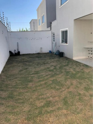 Imagem Casa com 3 Quartos à Venda, 215 m² em Jardim Califórnia - Cuiabá