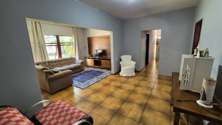 Imagem Casa com 3 Quartos à Venda, 150 m² em Vila Yolanda - Foz Do Iguaçu Imagem Casa com 3 Quartos à Venda, 150 m² em Vila Yolanda - Foz Do Iguaçu