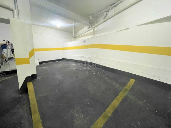 Imagem Apartamento com 3 Quartos para Alugar, 135 m² em Centro - Balneário Camboriú Imagem Apartamento com 3 Quartos para Alugar, 135 m² em Centro - Balneário Camboriú