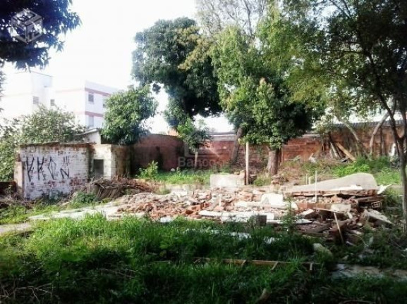 Imagem Terreno à Venda, 450 m² em Duque De Caxias - Santa Maria Imagem Terreno à Venda, 450 m² em Duque De Caxias - Santa Maria