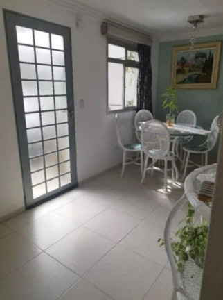 Imagem Casa com 3 Quartos à Venda, 168 m² em Alto Boqueirão - Curitiba Imagem Casa com 3 Quartos à Venda, 168 m² em Alto Boqueirão - Curitiba
