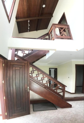 Imagem Casa com 4 Quartos à Venda, 320 m² em Lauro De Freitas - Lauro De Freitas Imagem Casa com 4 Quartos à Venda, 320 m² em Lauro De Freitas - Lauro De Freitas