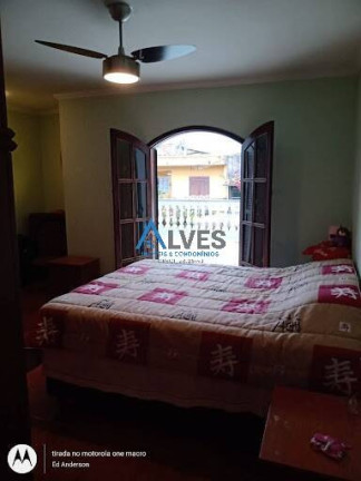 Imagem Casa com 3 Quartos à Venda, 180 m² em Piraporinha - Diadema