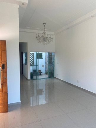 Casa com 3 Quartos à Venda,  em Wanel Ville - Sorocaba