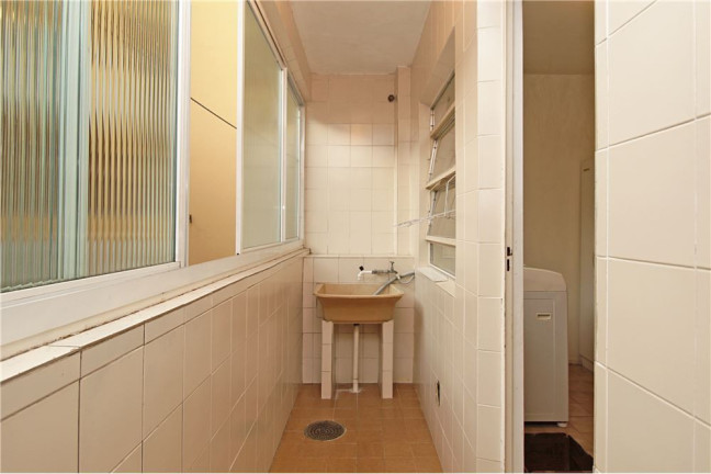 Imagem Imóvel com 3 Quartos à Venda,  em Cidade Baixa - Porto Alegre