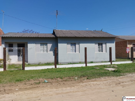 Casa com 3 Quartos à Venda, 90 m² em Balneário Rebello - Tapes
