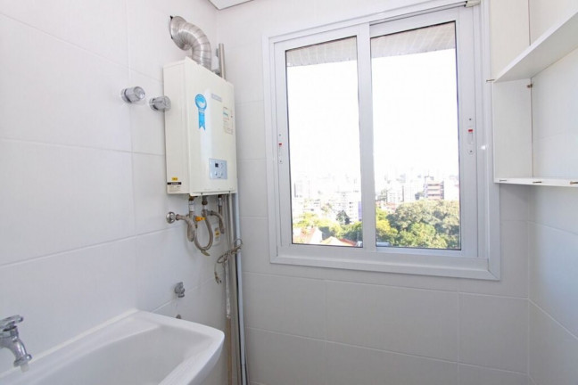 Imagem Imóvel com 2 Quartos à Venda, 73 m² em Passo Da Areia - Porto Alegre Imagem Imóvel com 2 Quartos à Venda, 73 m² em Passo Da Areia - Porto Alegre