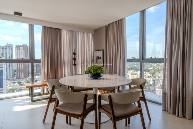 Imagem Apartamento com 3 Quartos à Venda, 236 m² em Juvevê - Curitiba Imagem Apartamento com 3 Quartos à Venda, 236 m² em Juvevê - Curitiba